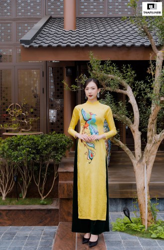 Áo Dài Lụa Gấm Thêu | Thaooliver