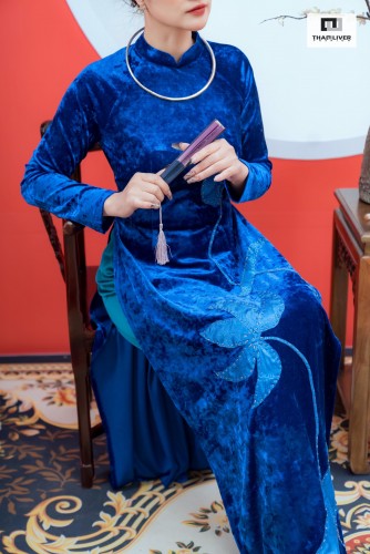 Á dài nhung nhám
