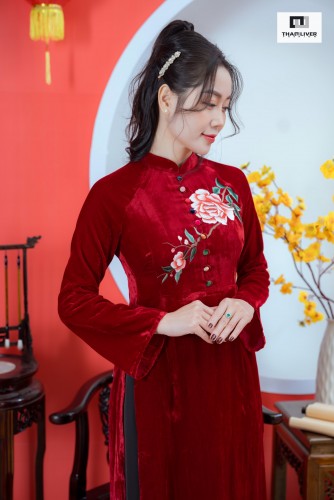 Áo dài nhung the thêu hoa hồng