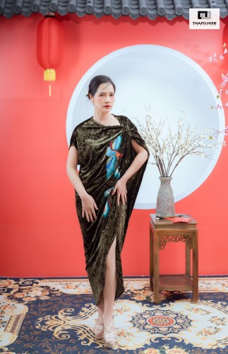 Váy nhung nhám