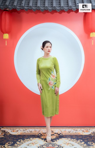 Đầm nhung Hàn thêu hoa cúc