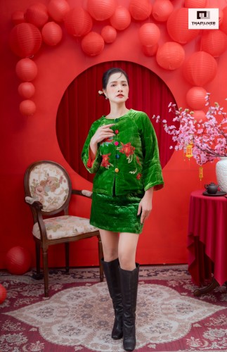 Áo chần bông nhung the thêu tay